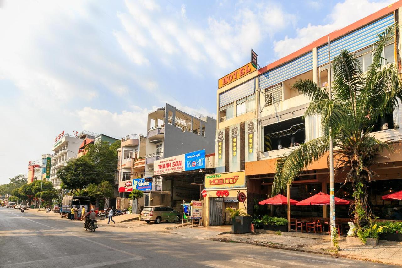 Aqua Hoa My Hotel Ho Chi Minh City Exterior photo